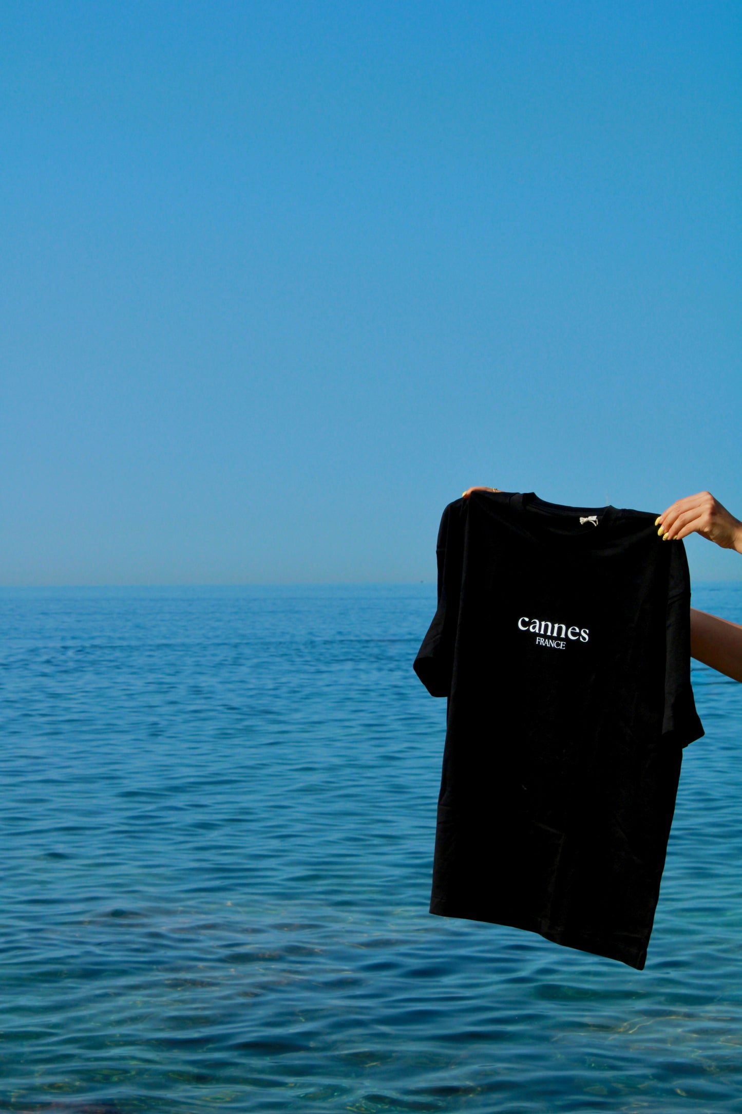 Cannes France Oversized Beach T-Shirt Noir